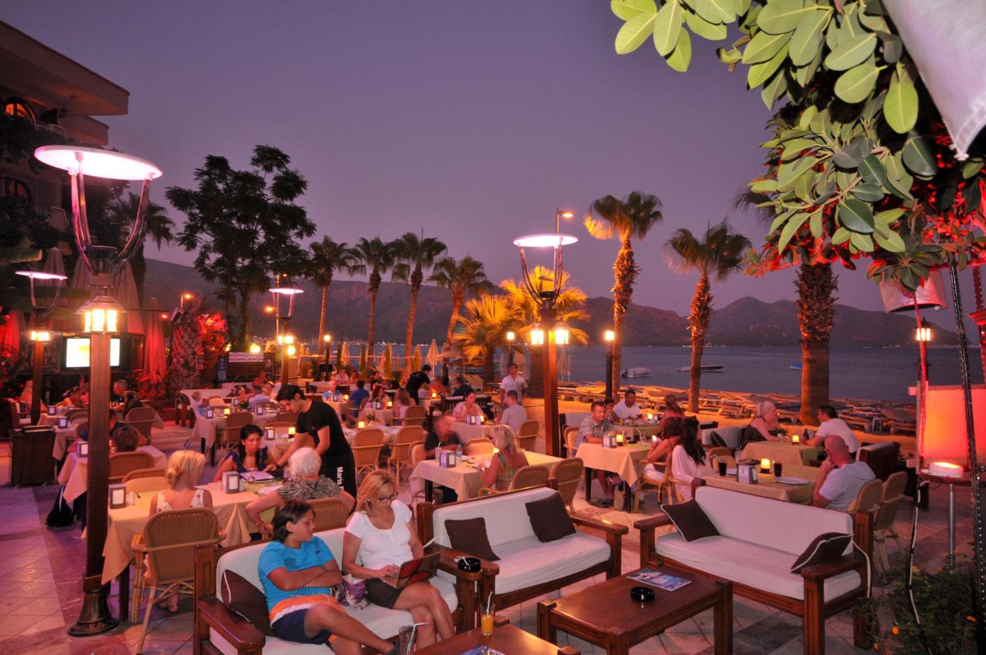 מרמריס Maris Beach Hotel מראה חיצוני תמונה