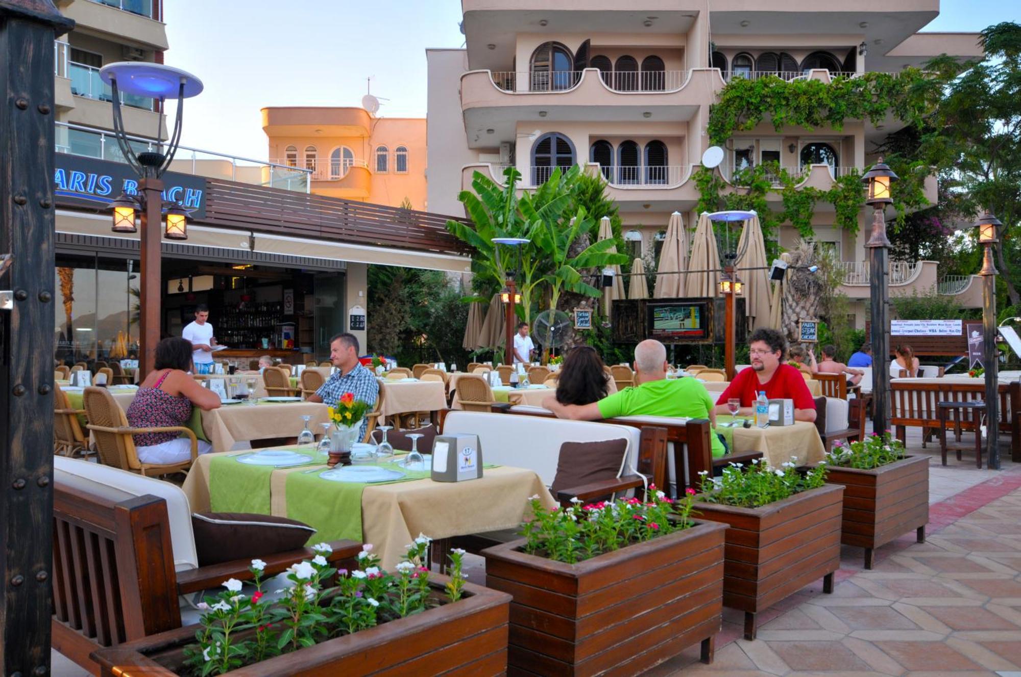 מרמריס Maris Beach Hotel מראה חיצוני תמונה