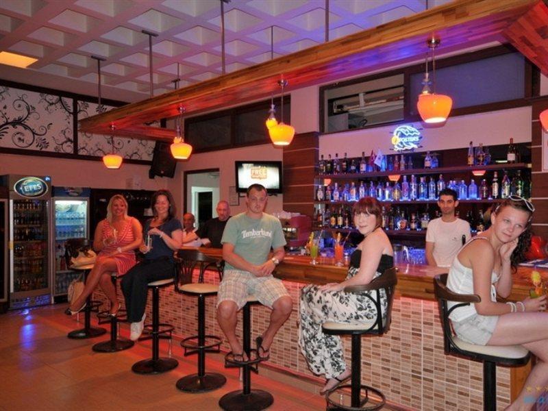 מרמריס Maris Beach Hotel מראה חיצוני תמונה