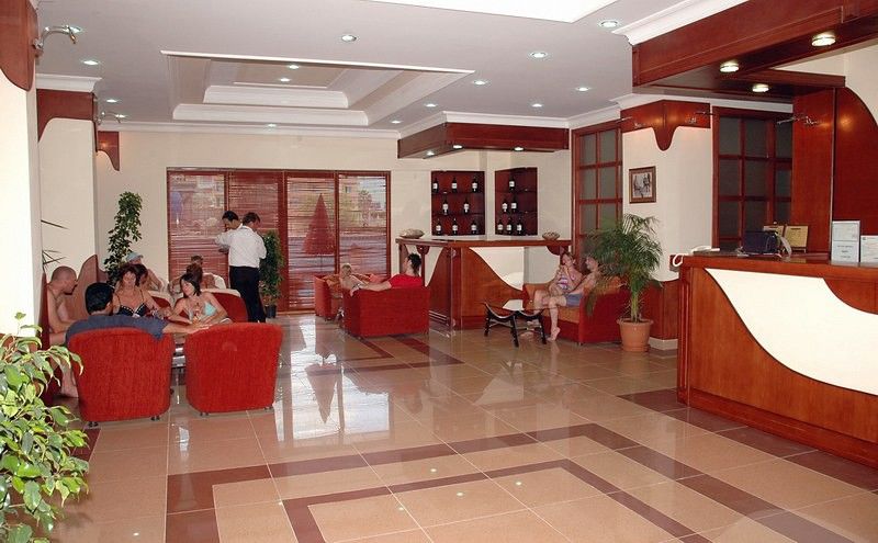 מרמריס Maris Beach Hotel מראה חיצוני תמונה