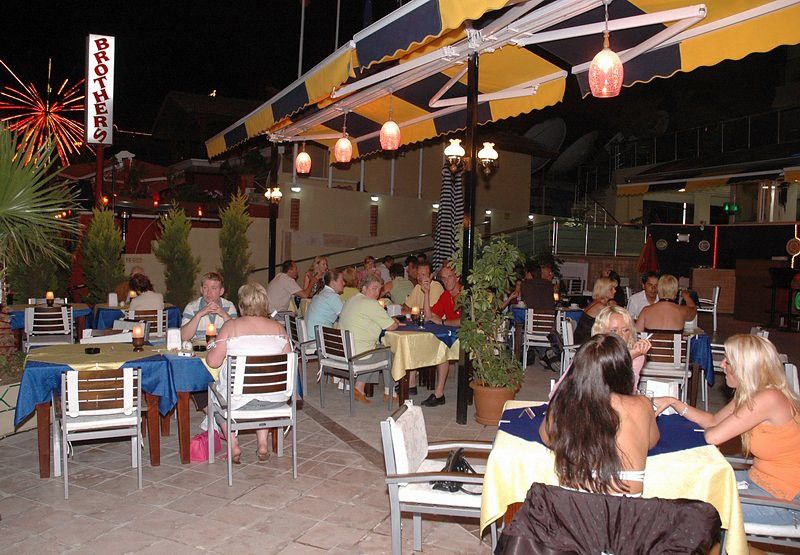 מרמריס Maris Beach Hotel מראה חיצוני תמונה