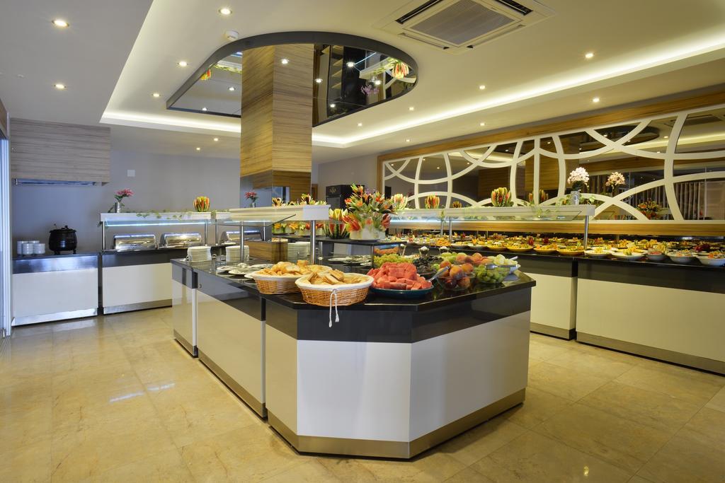 מרמריס Maris Beach Hotel מראה חיצוני תמונה